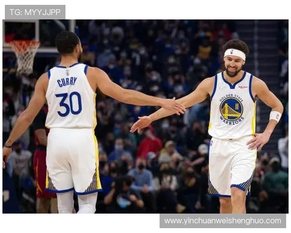 克莱谈勇士引领新潮流三分线外的篮球革命已成常态